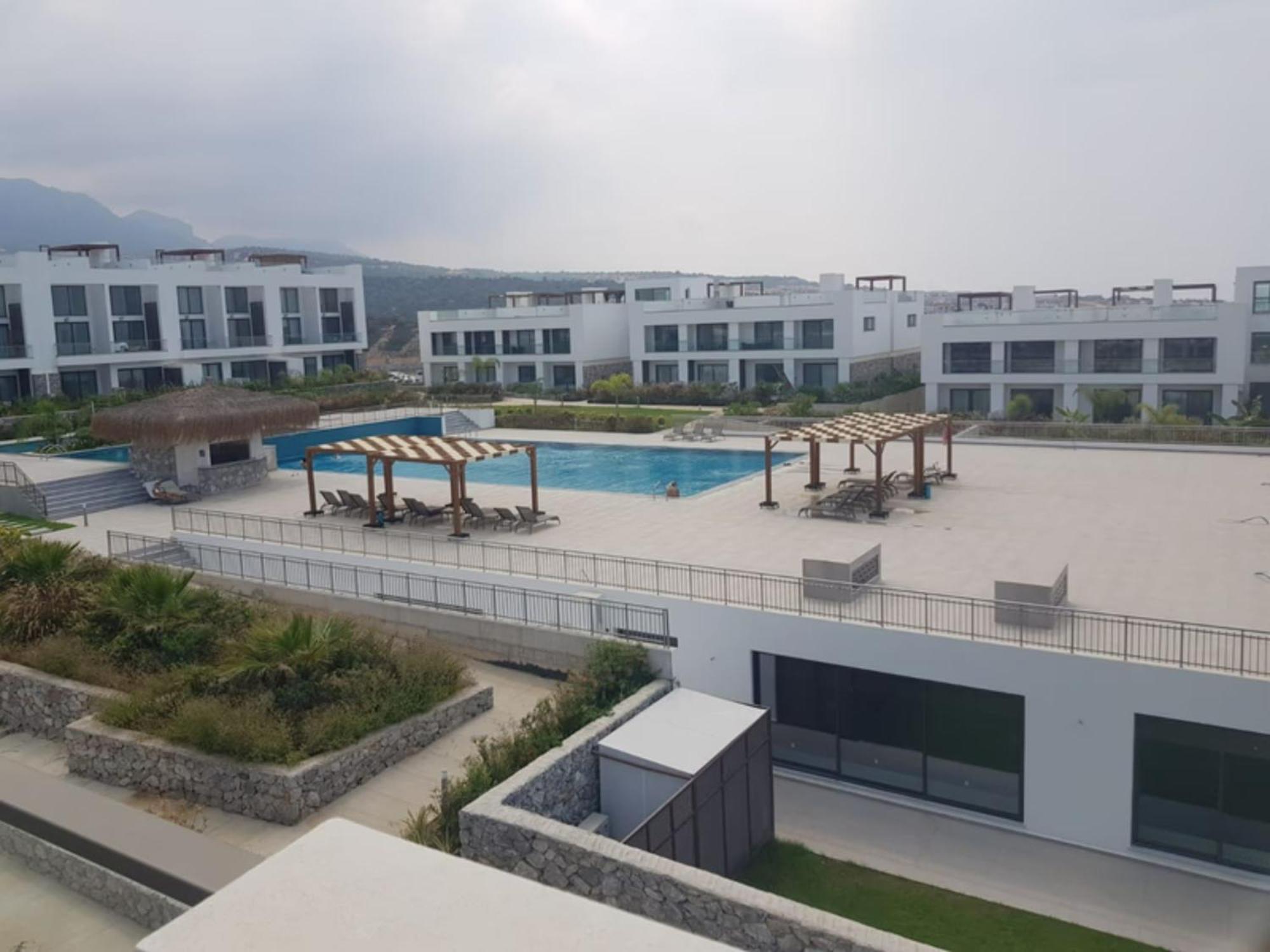 Beachfront Penthouse Studio Apartment, Eco Wellness Resort, Heated Pool Kyrenia  Exterior foto