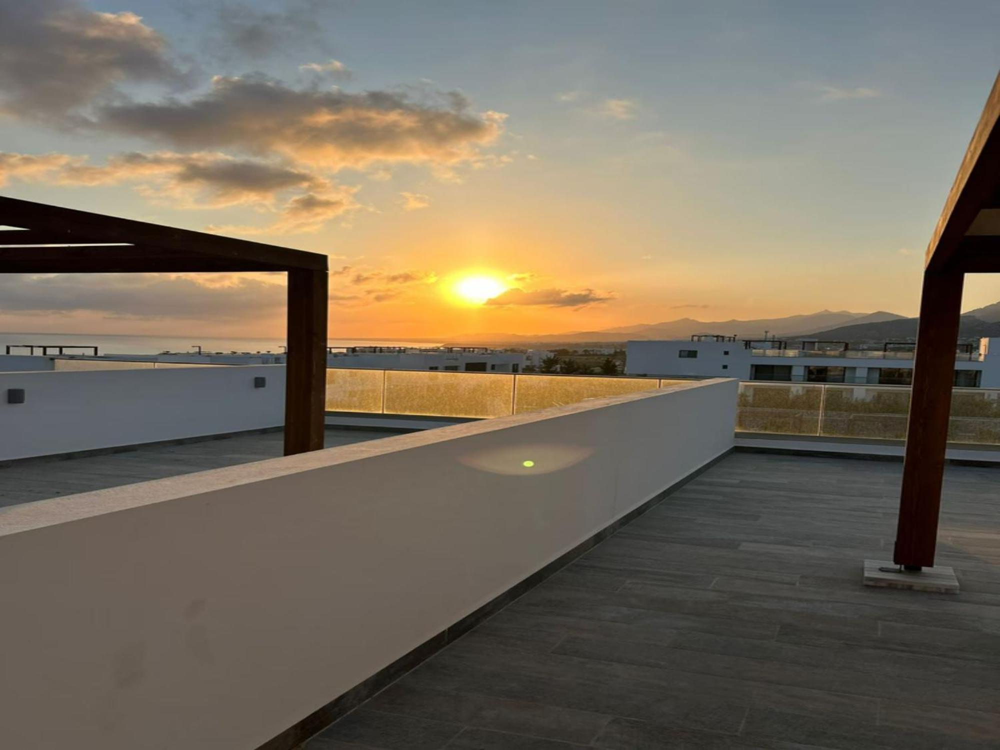 Beachfront Penthouse Studio Apartment, Eco Wellness Resort, Heated Pool Kyrenia  Exterior foto